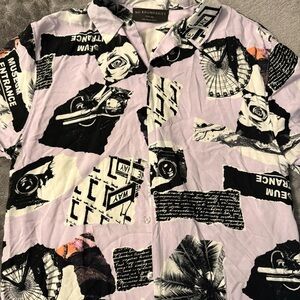 No Boundaries Men's Graphic Shirt - Black, White, and Purple